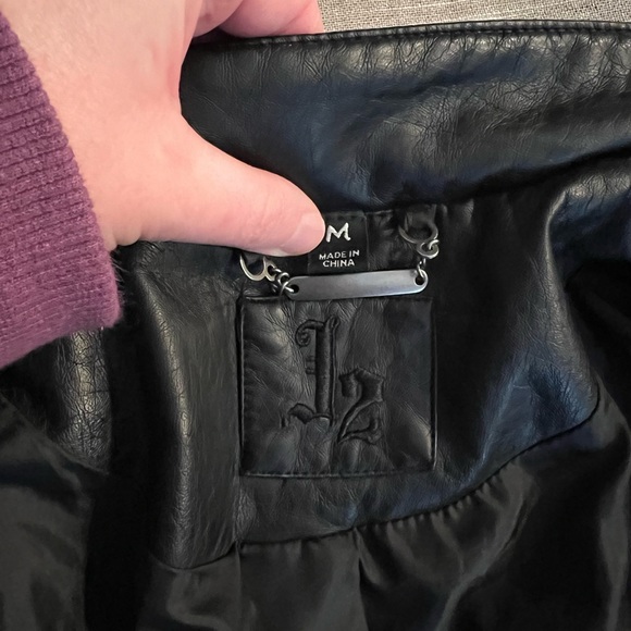 Faux Leather Jacket J2 - Picture 4 of 4